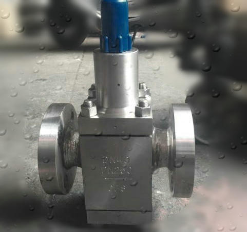 高壓減壓閥,高壓氣體減壓閥實物圖片 高壓減壓閥,高壓氣體減壓閥實物圖片