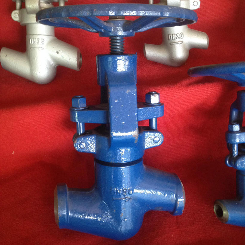 對焊截止閥,高溫高壓對焊截止閥實物圖片 對焊截止閥,高溫高壓對焊截止閥實物圖片